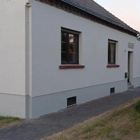 Undine Mit E-auto-ladestation Ferienhaus