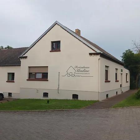 Undine Mit E-auto-ladestation Oranienbaum-Woerlitz