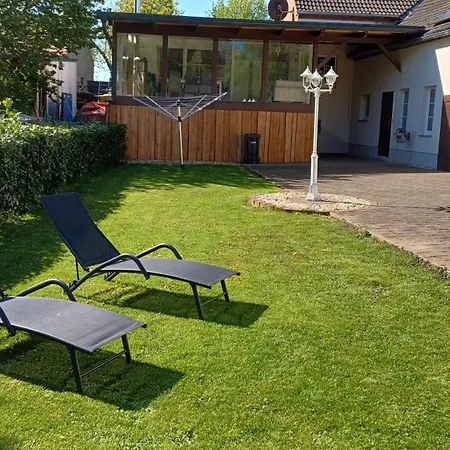 Undine Mit E-auto-ladestation Semesterbostad Oranienbaum-Woerlitz