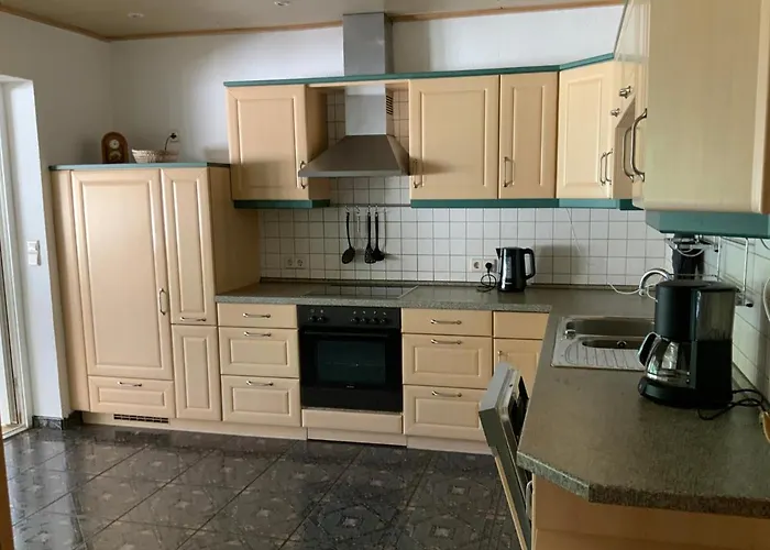 Undine Mit E-auto-ladestation Oranienbaum-Wörlitz