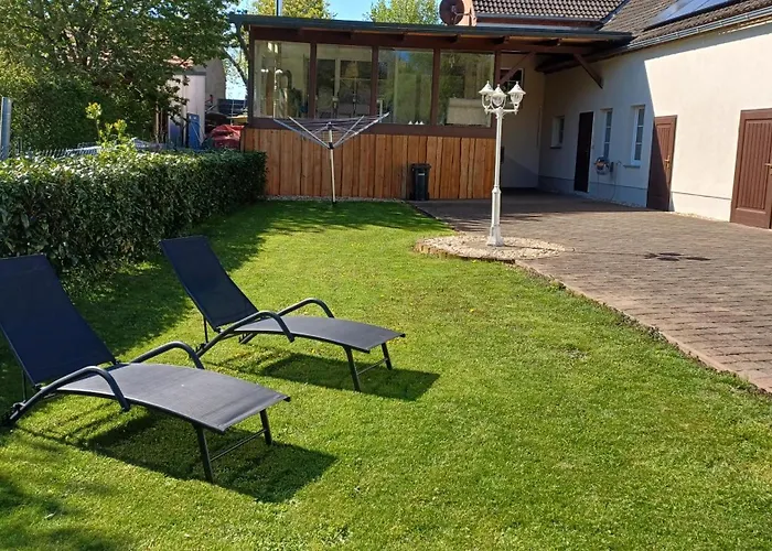 Undine Mit E-auto-ladestation 別荘 Oranienbaum-Wörlitz